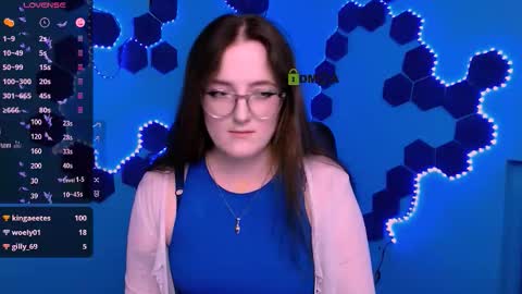 kim_classy online show from December 2, 9:43 pm