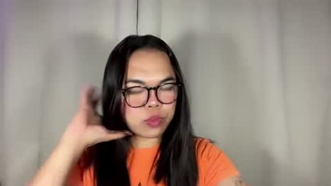 KYLIE online show from November 21, 12:10 am