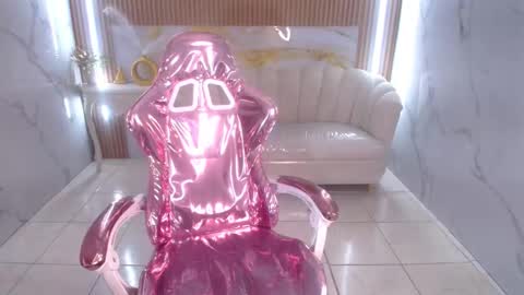 kim_lush_s online show from January 8, 8:11 pm