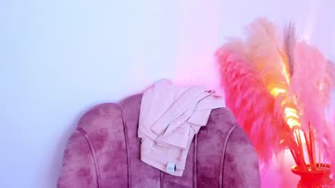 Kim Murphy online show from January 11, 2:15 pm