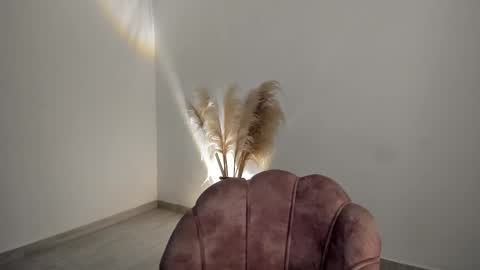 Kim Murphy online show from February 18, 12:34 pm