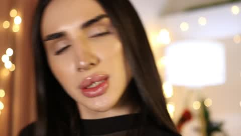 Snapshot of kim_oberlin chatting on January 7, 11:37 am Kim Oberlin online show from January 7, 11:37 am