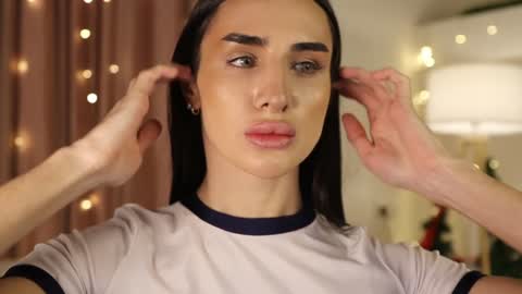 Snapshot of kim_oberlin chatting on January 8, 11:32 am Kim Oberlin online show from January 8, 11:32 am