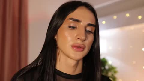 Snapshot of kim_oberlin chatting on February 12, 1:48 pm Kim Oberlin online show from February 12, 1:48 pm