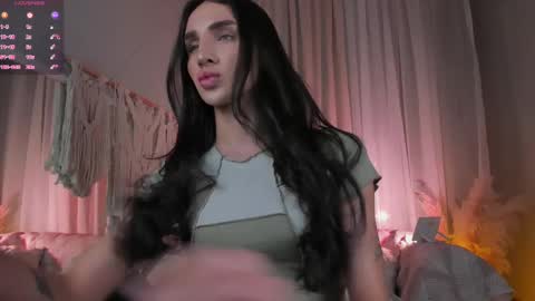 Snapshot of kim_oberlin chatting on February 28, 11:58 am Kim Oberlin online show from February 28, 11:58 am