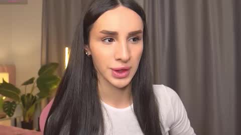 Snapshot of kim_oberlin chatting on November 28, 4:09 pm Kim Oberlin online show from November 28, 4:09 pm