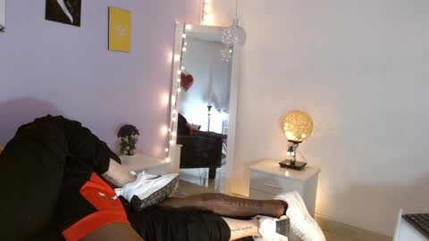 Snapshot of kimandyuk chatting on January 21, 8:32 pm Kim  Yuk online show from January 21, 8:32 pm