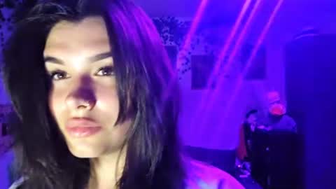 Kessy online show from August 3, 6:11 pm