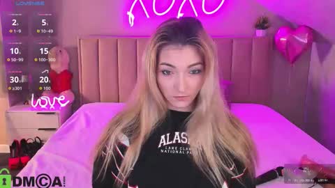 kimberlly_smith online show from February 27, 12:21 am