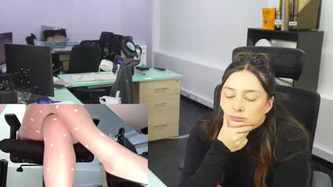 Kimberly 1200-1900 GMT-5 online show from February 21, 9:00 pm