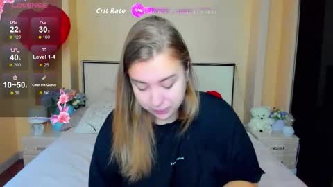 Snapshot of kimberly_mmm chatting on October 6, 6:33 am kimberly_mmm online show from October 6, 6:33 am