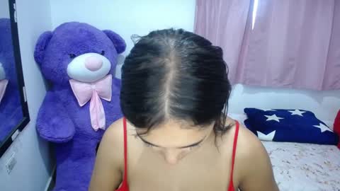 Snapshot of kimberly_slim chatting on September 29, 11:37 am Kim online show from September 29, 11:37 am