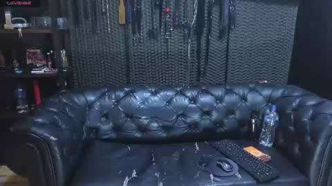  KIMBERLY SWAN  online show from July 31, 10:31 pm