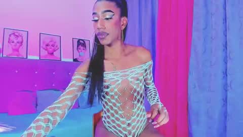 Snapshot of kimberly_thompsom chatting on February 14, 6:34 am Your Queen KIM online show from February 14, 6:34 am