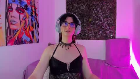 kimberly_thonson online show from February 21, 3:23 am