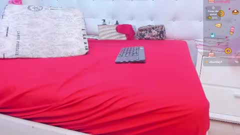 Kimberly online show from July 25, 9:45 pm