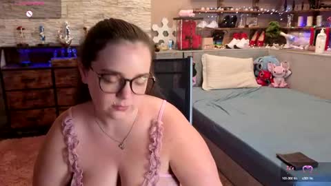 kimberlycaprice online show from June 10, 7:07 am