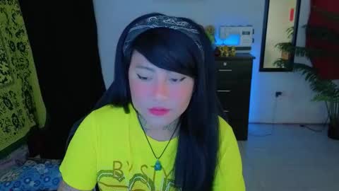 Kimberly Polizzi     online show from October 13, 2:44 am