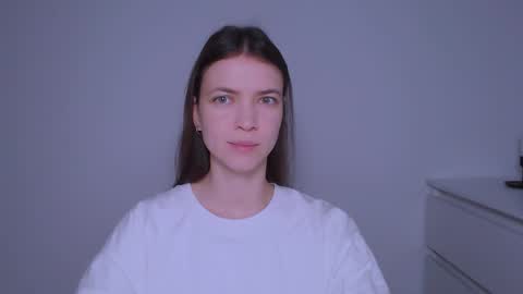 Snapshot of kimberlyhart_ chatting on December 21, 10:50 am Kimberly online show from December 21, 10:50 am