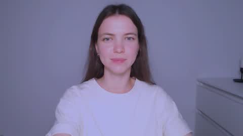 Snapshot of kimberlyhart_ chatting on December 22, 5:10 pm Kimberly online show from December 22, 5:10 pm