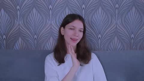 Snapshot of kimberlyhart_ chatting on February 13, 9:30 am Kimberly online show from February 13, 9:30 am