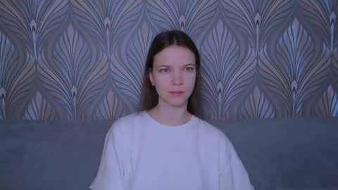 Snapshot of kimberlyhart_ chatting on February 14, 4:15 am Kimberly online show from February 14, 4:15 am