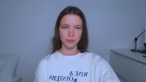Snapshot of kimberlyhart_ chatting on May 7, 12:21 pm Kimberly online show from May 7, 12:21 pm