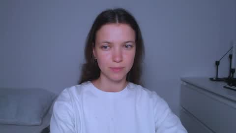 Snapshot of kimberlyhart_ chatting on June 13, 11:41 am Kimberly online show from June 13, 11:41 am
