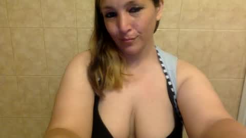 KimberlyLynn online show from July 19, 11:03 am