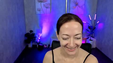 Snapshot of kimberlyray777 chatting on February 18, 2:06 pm Kimberly online show from February 18, 2:06 pm