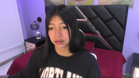 Kimberly Villalobos online show from September 27, 11:37 am