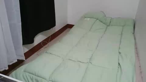 Snapshot of kimbhie_15 chatting on April 6, 2:42 am kimbhie_15 online show from April 6, 2:42 am