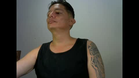 kimblaze122 online show from May 24, 9:42 pm