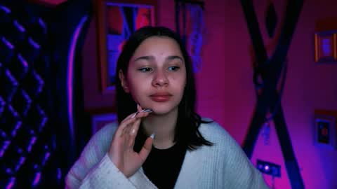 Snapshot of kimclarks chatting on October 15, 10:04 am kimclarks online show from October 15, 10:04 am