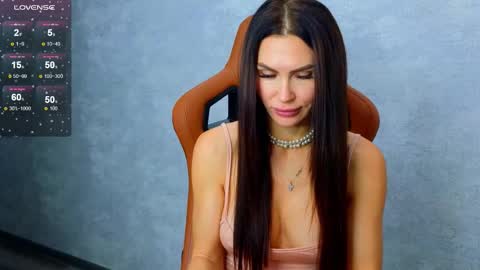 KIm online show from September 29, 5:12 am