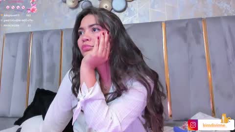 Snapshot of kimdevinne chatting on March 1, 8:56 am KIM online show from March 1, 8:56 am