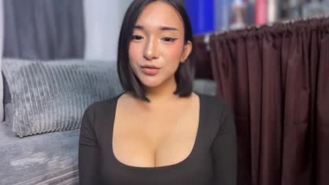 Siobe Lim online show from June 8, 1:44 pm