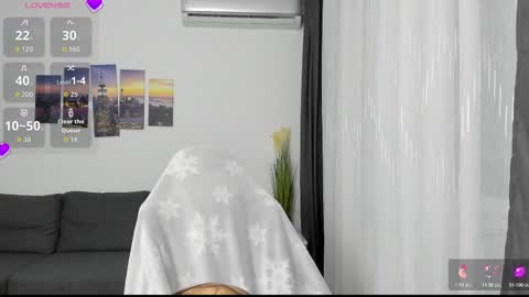 Snapshot of kimi_ivy chatting on November 17, 5:13 am kimi_ivy online show from November 17, 5:13 am