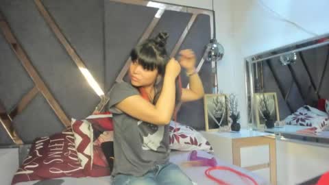 Kimy online show from April 29, 1:48 pm