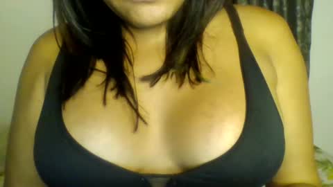 kimishh1111 online show from June 17, 2:36 am