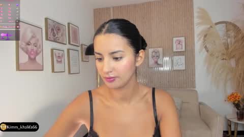 Kim  online show from February 28, 3:48 pm