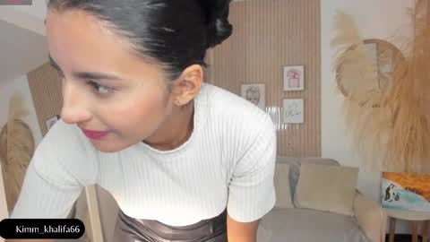 Kim  online show from March 12, 1:25 am