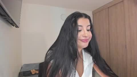 Kim  online show from June 17, 1:52 am