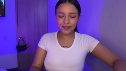 kimmi online show from June 12, 3:55 pm