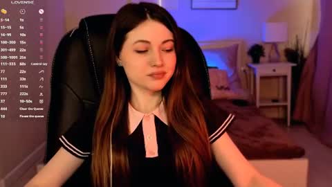  Your Kimmie  follow me  online show from June 11, 3:54 pm