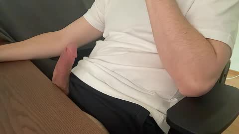 kimmmymuc online show from June 5, 7:58 am