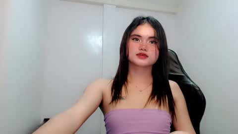 kim ejara online show from February 27, 8:20 pm