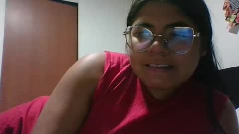 Kimmy online show from March 1, 11:04 pm