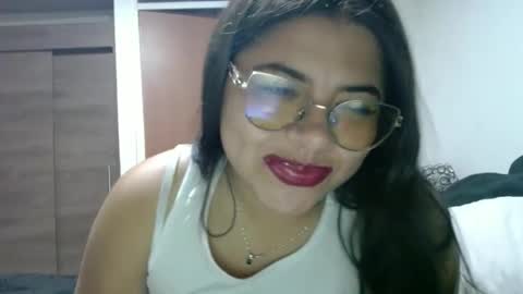Kimmy online show from December 14, 9:30 pm