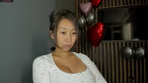 Kimmy online show from February 18, 5:42 pm